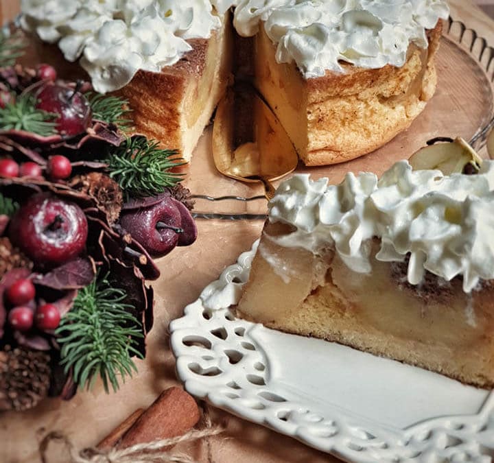 Колач со јаболка