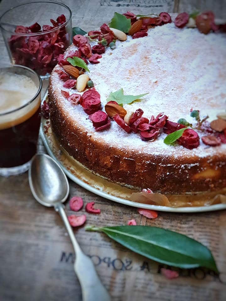 Колач со сирење и лимон