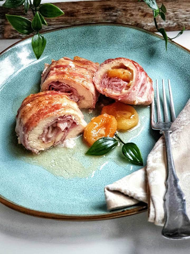 Роловано пилешко