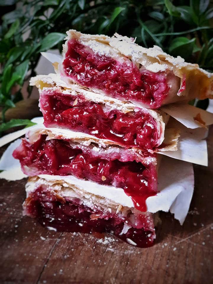 Штрудла со вишни