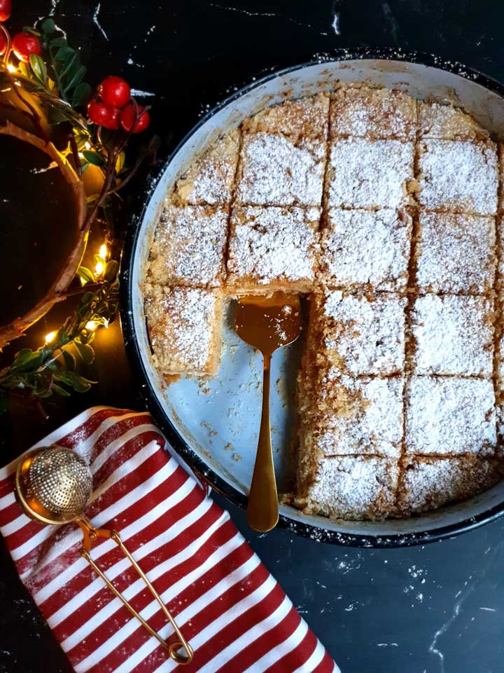 Пита со јаболка